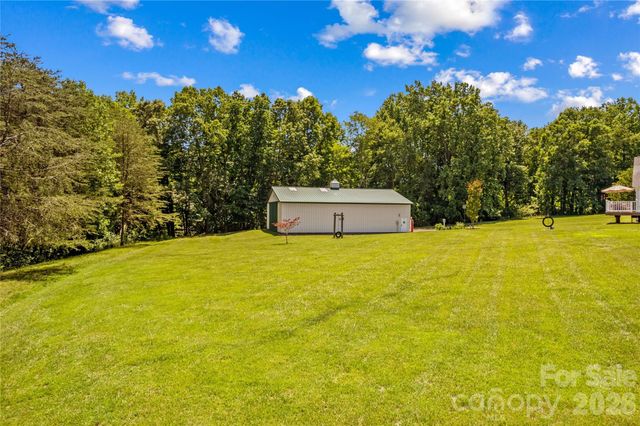 339 Johnson Farm Road, Hiddenite, NC 28636