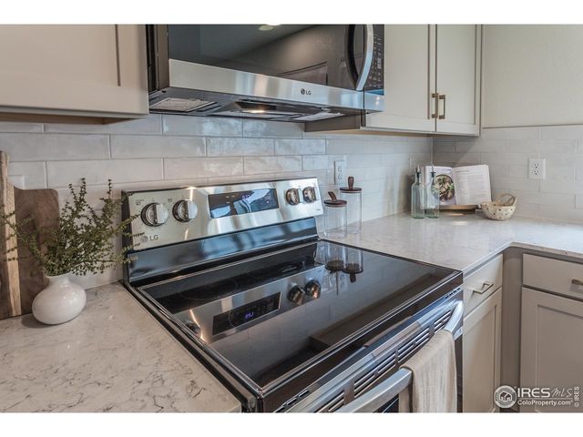 943 Trumpet Ln, Windsor, CO 80550