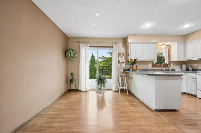 1602 Daisy Court, New Brighton, MN 55112