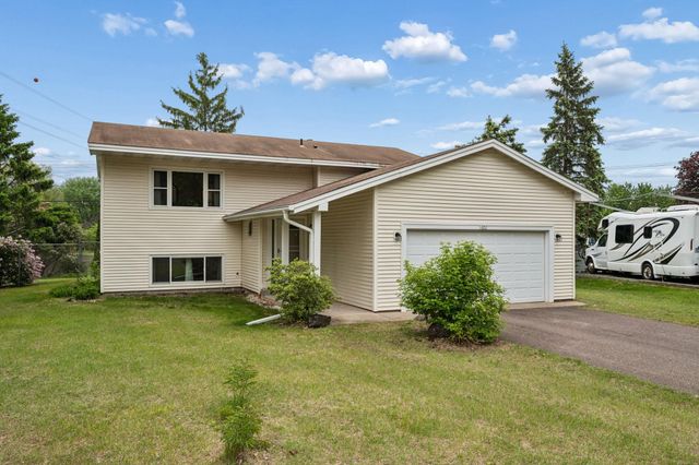 1602 Daisy Court, New Brighton, MN 55112