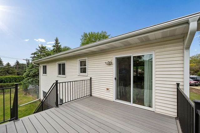 1602 Daisy Court, New Brighton, MN 55112