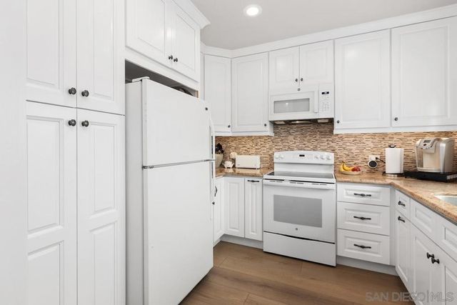 3570 1st Ave 15, San Diego, CA 92103