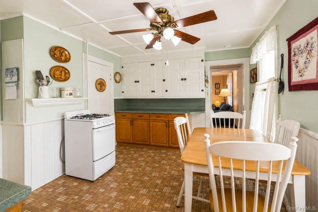 34 Railroad Avenue, Pine Bush, NY 12566