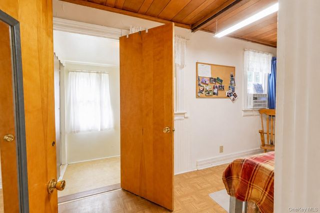 34 Railroad Avenue, Pine Bush, NY 12566