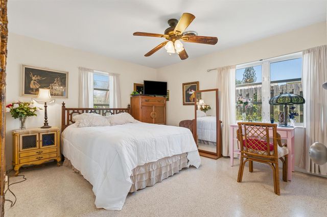 1644 NE Arch Avenue, Jensen Beach, FL 34957