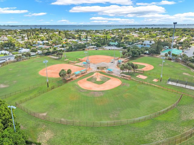 1644 NE Arch Avenue, Jensen Beach, FL 34957