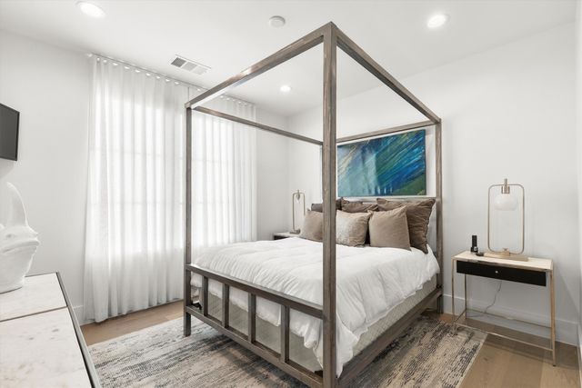 3771 Almazan Drive, Dallas, TX 75220