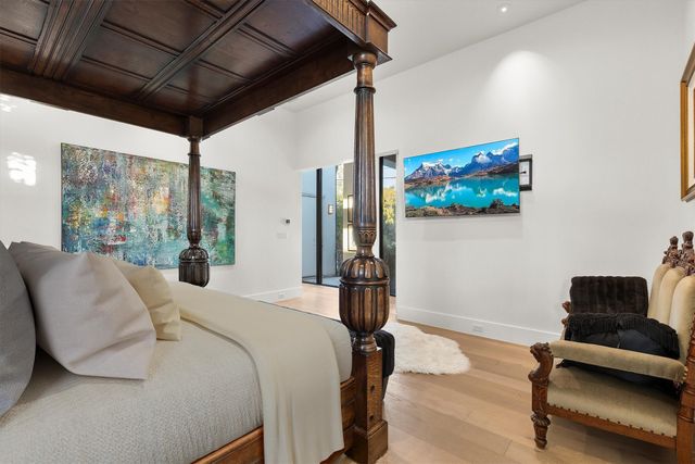 3771 Almazan Drive, Dallas, TX 75220