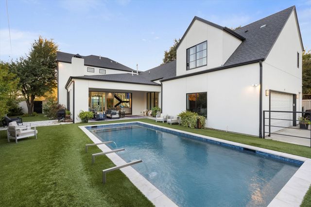 3771 Almazan Drive, Dallas, TX 75220