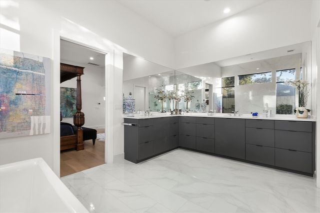 3771 Almazan Drive, Dallas, TX 75220