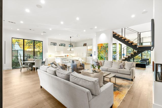 3771 Almazan Drive, Dallas, TX 75220