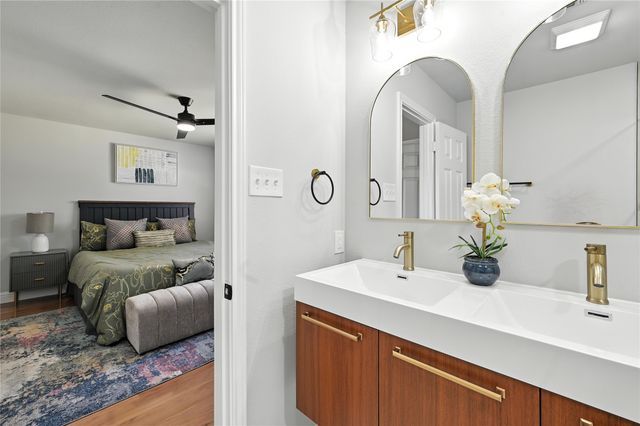 602 Pinebluff Drive, Lewisville, TX 75067