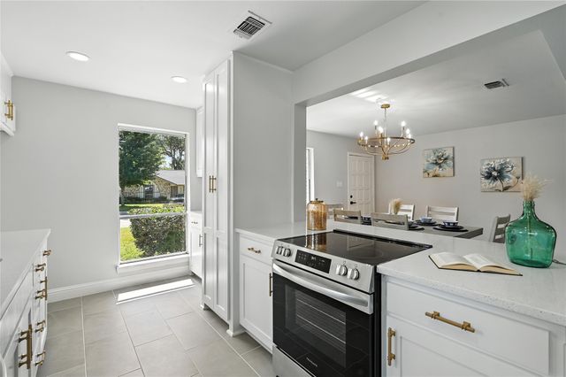 602 Pinebluff Drive, Lewisville, TX 75067