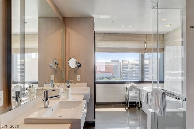 2600 West Harmon Avenue 7001, Las Vegas, NV 89158