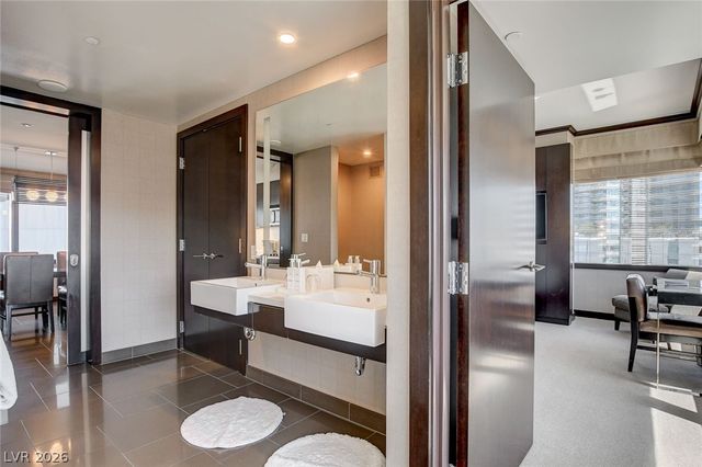 2600 West Harmon Avenue 7001, Las Vegas, NV 89158