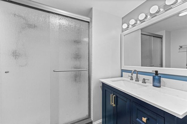 198 NW 67th Street 207, Boca Raton, FL 33487