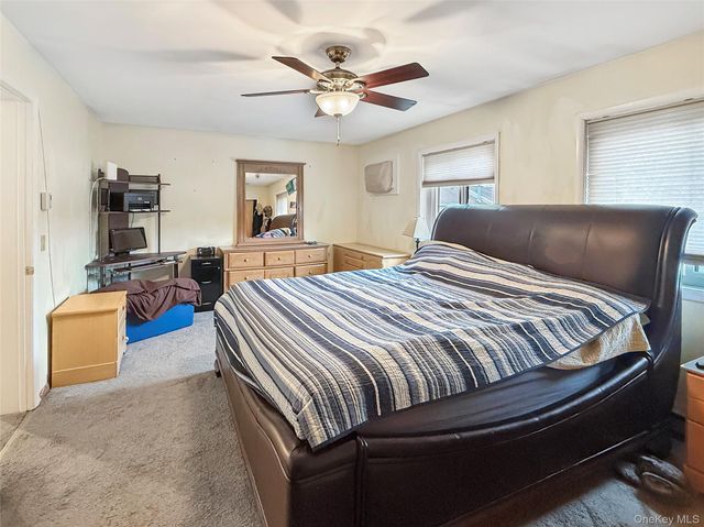 5608 Chelsea Cove N, Hopewell Junction, NY 12533