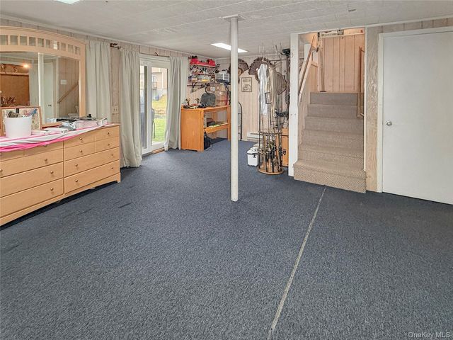 5608 Chelsea Cove N, Hopewell Junction, NY 12533