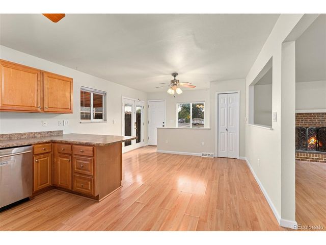 1102 Nucla St, Aurora, CO 80011