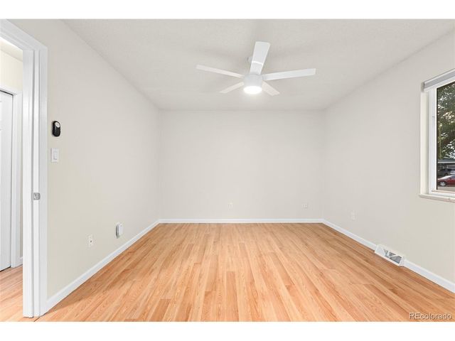 1102 Nucla St, Aurora, CO 80011