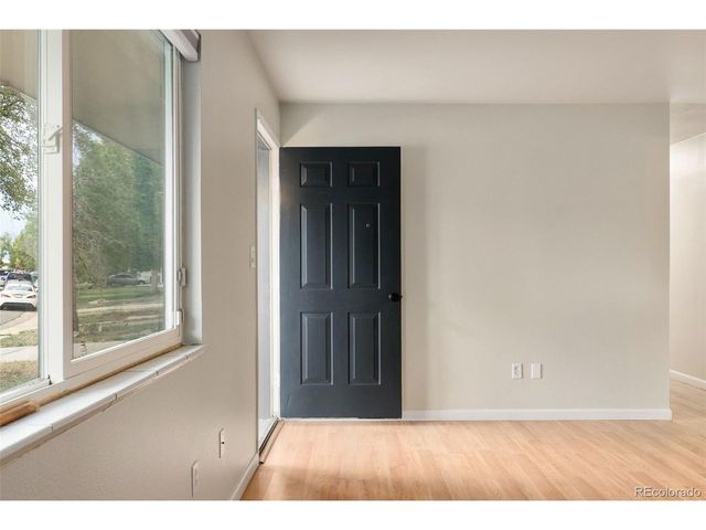 1102 Nucla St, Aurora, CO 80011