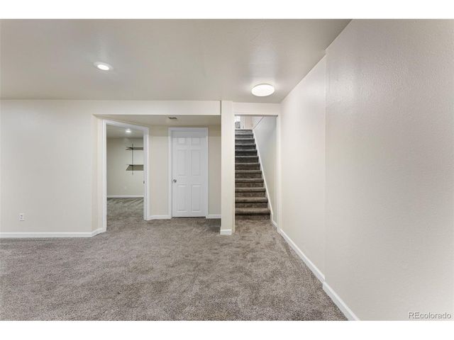 1102 Nucla St, Aurora, CO 80011