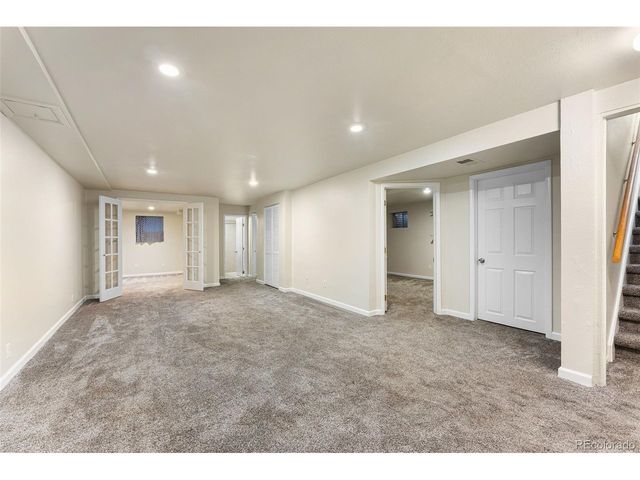 1102 Nucla St, Aurora, CO 80011