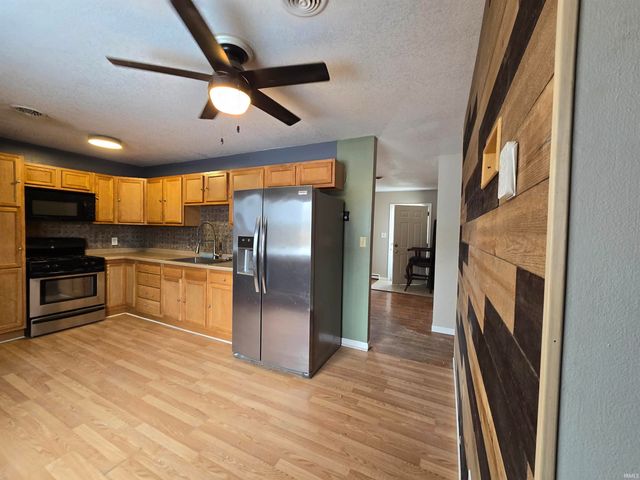 6319 Revere Place, Fort Wayne, IN 46835