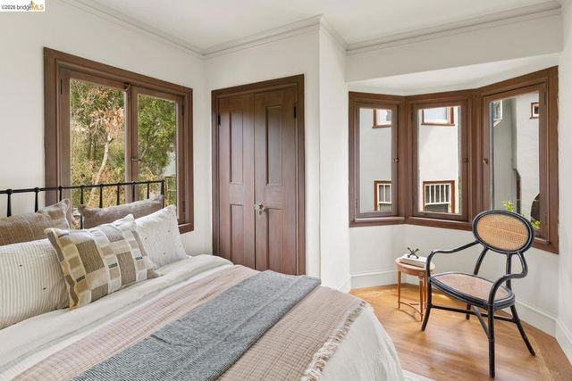 1411 Hawthorne Terr, Berkeley, CA 94708