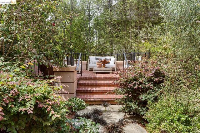 1411 Hawthorne Terr, Berkeley, CA 94708