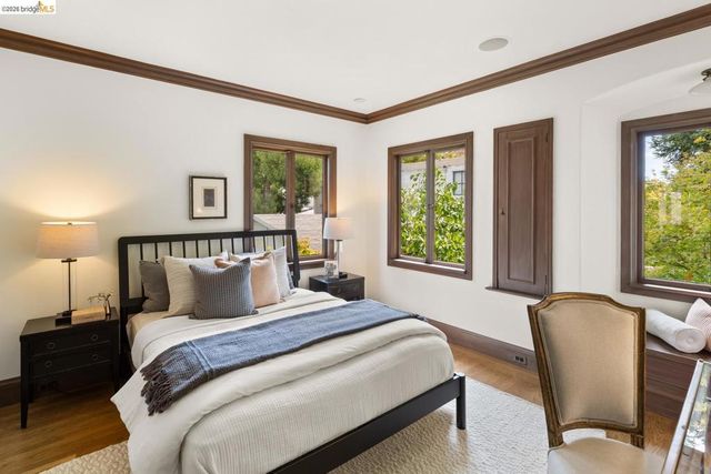 1411 Hawthorne Terr, Berkeley, CA 94708