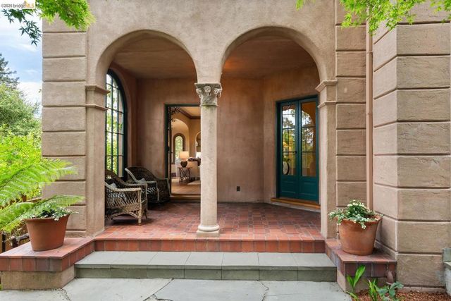 1411 Hawthorne Terr, Berkeley, CA 94708