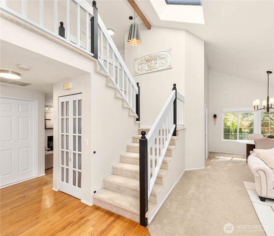 24201 38th Place SE, Sammamish, WA 98029