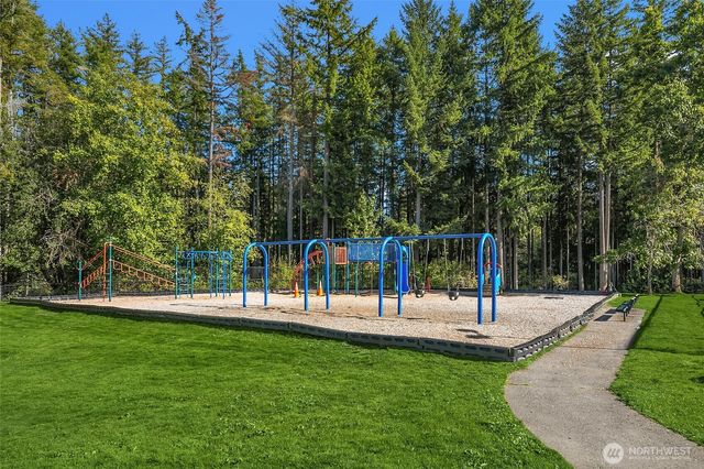 24201 38th Place SE, Sammamish, WA 98029