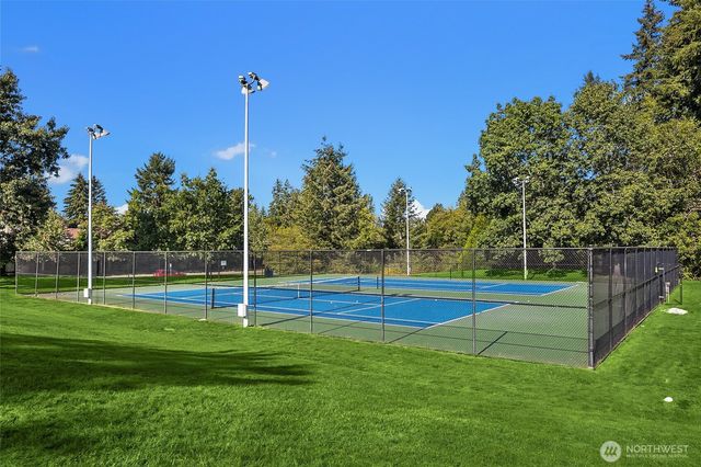 24201 38th Place SE, Sammamish, WA 98029