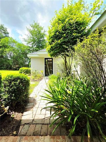 1202 Pruitt Drive, Waycross, GA 31501