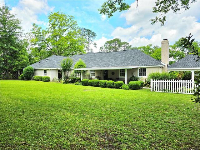 1202 Pruitt Drive, Waycross, GA 31501