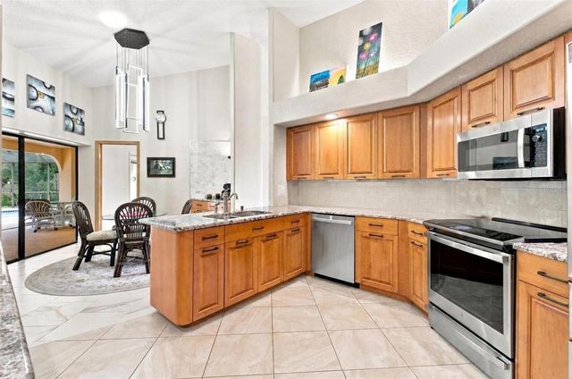 10307 WATERS EDGE COURT, Weeki Wachee, FL 34613