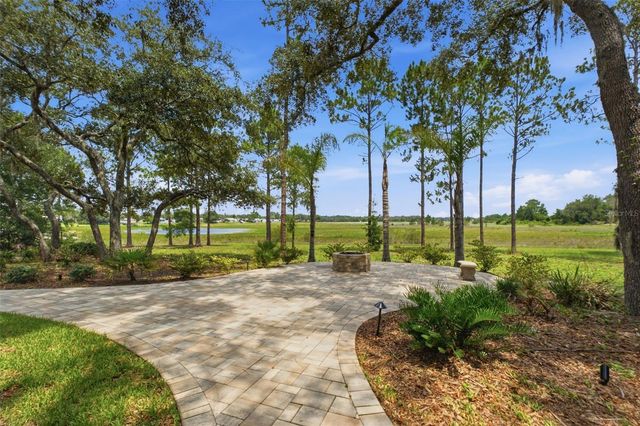 10307 WATERS EDGE COURT, Weeki Wachee, FL 34613