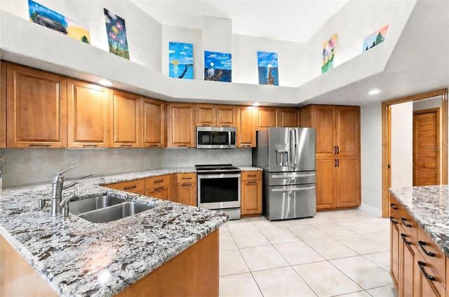 10307 WATERS EDGE COURT, Weeki Wachee, FL 34613