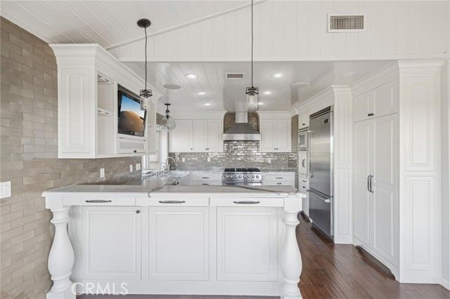 2633 Buckeye Street, Newport Beach, CA 92660