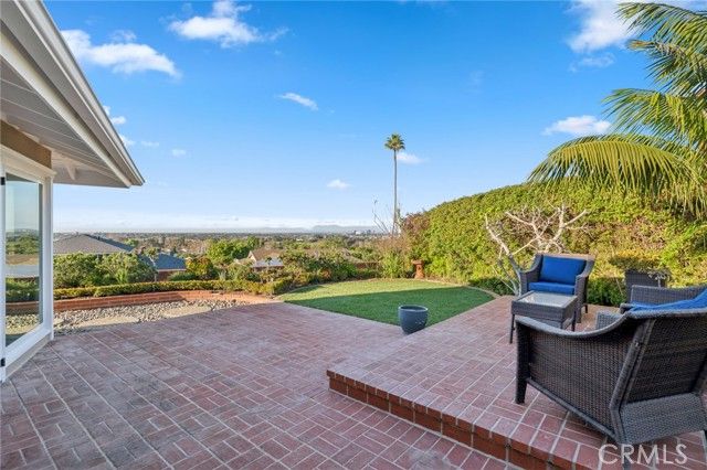 2633 Buckeye Street, Newport Beach, CA 92660