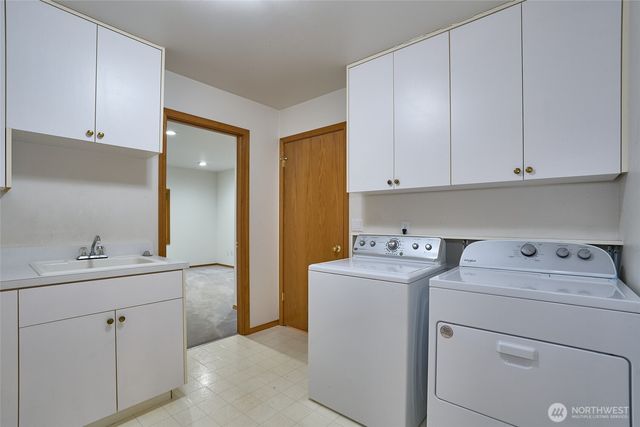 36119 249th Avenue SE, Enumclaw, WA 98022