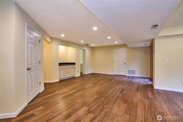 36119 249th Avenue SE, Enumclaw, WA 98022