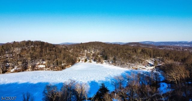 50 Alder Ter, Wantage Twp., NJ 07461