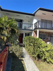 2279 NE 122nd St 2279, North Miami, FL 33181