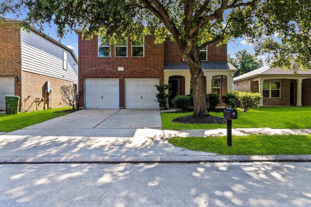 18327 Atasca Woods Trace, Humble, TX 77346