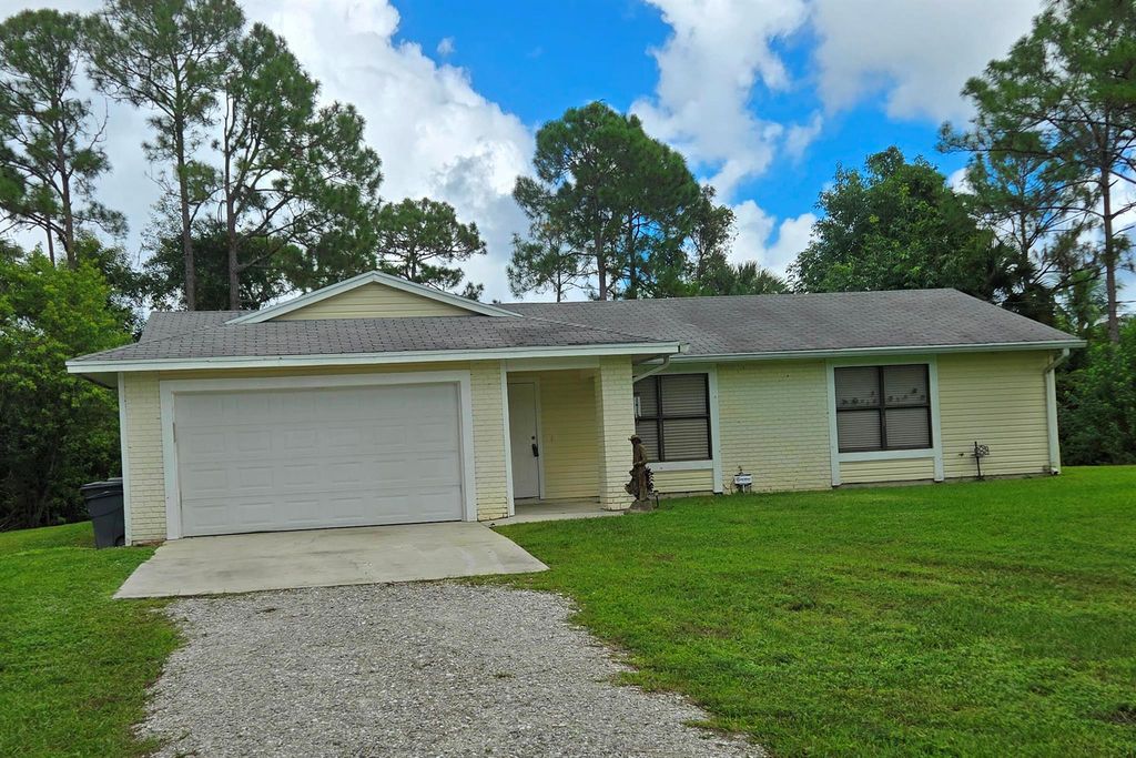 15667 93rd Street N, West Palm Beach, FL 33412