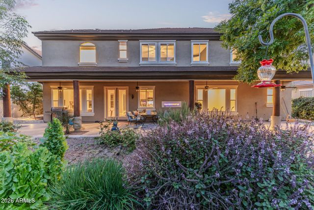 2886 E WASHINGTON Avenue, Gilbert, AZ 85234