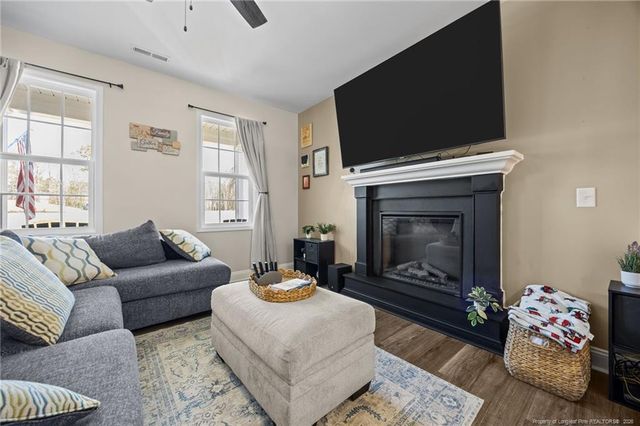 806 Twin Leaf Court, Cameron, NC 28326